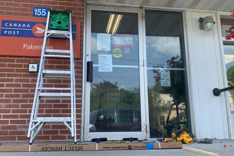 commercial door repair